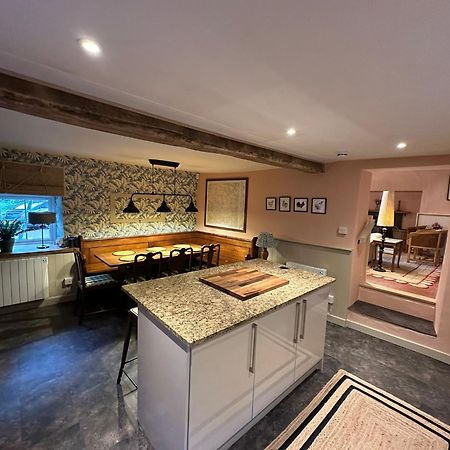 Maengwynedd, Llanrhaeadr Ym Mochnant Villa ออสเวสตรี ภายนอก รูปภาพ